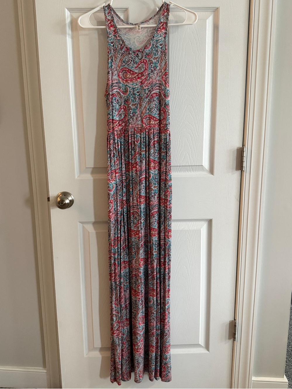 Sleeveless Paisley Racerback Maxi Dress in Red and Blue